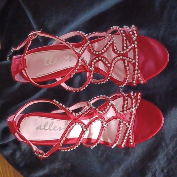 Allen's Platform 5"Satin Open Toed Heels - Picture 1 of 8